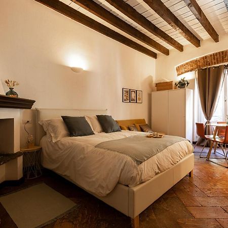 Cozy House In Naviglio Grande - Homy Apartments Milánó Kültér fotó