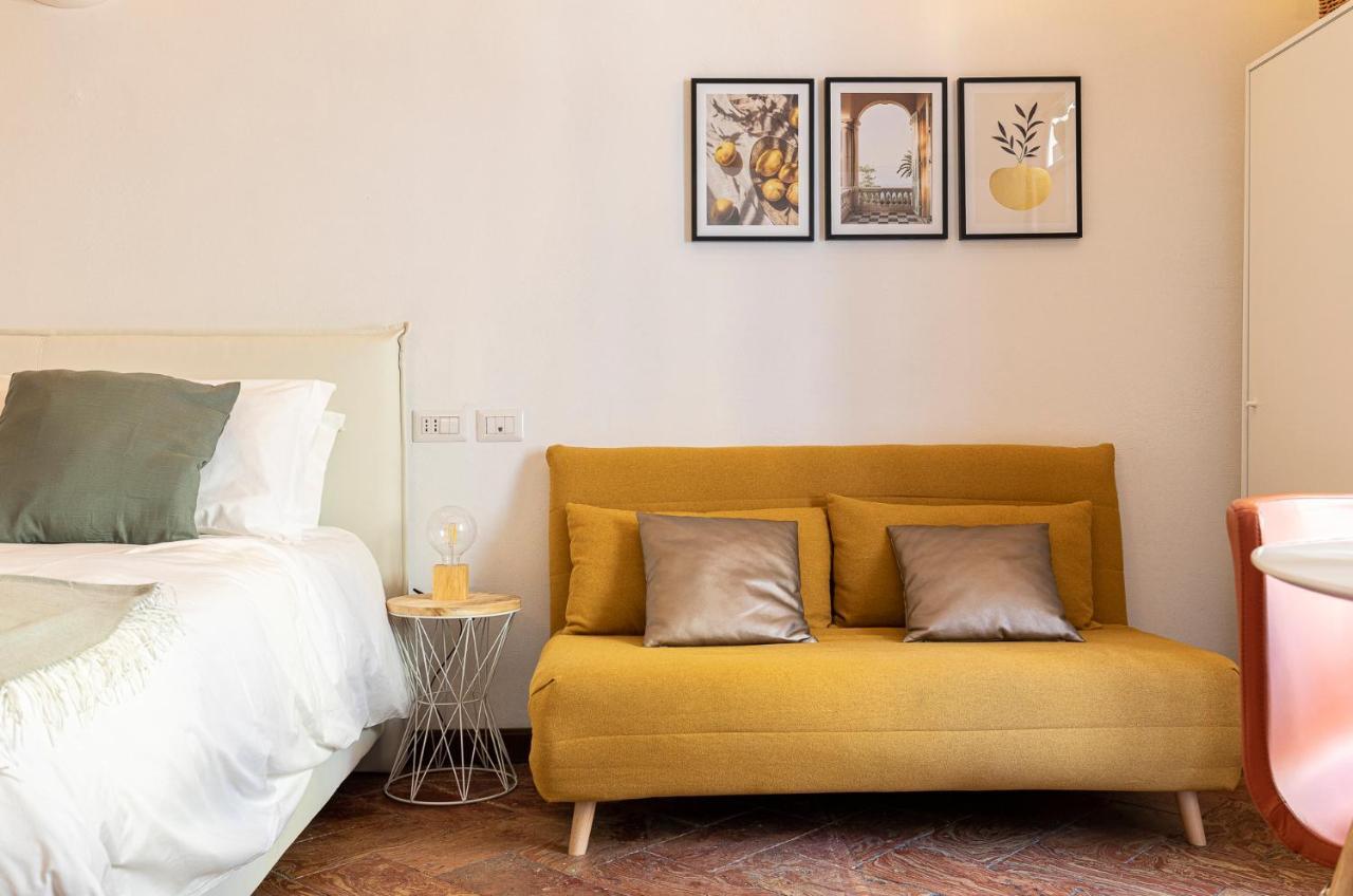 Cozy House In Naviglio Grande - Homy Apartments Milánó Kültér fotó