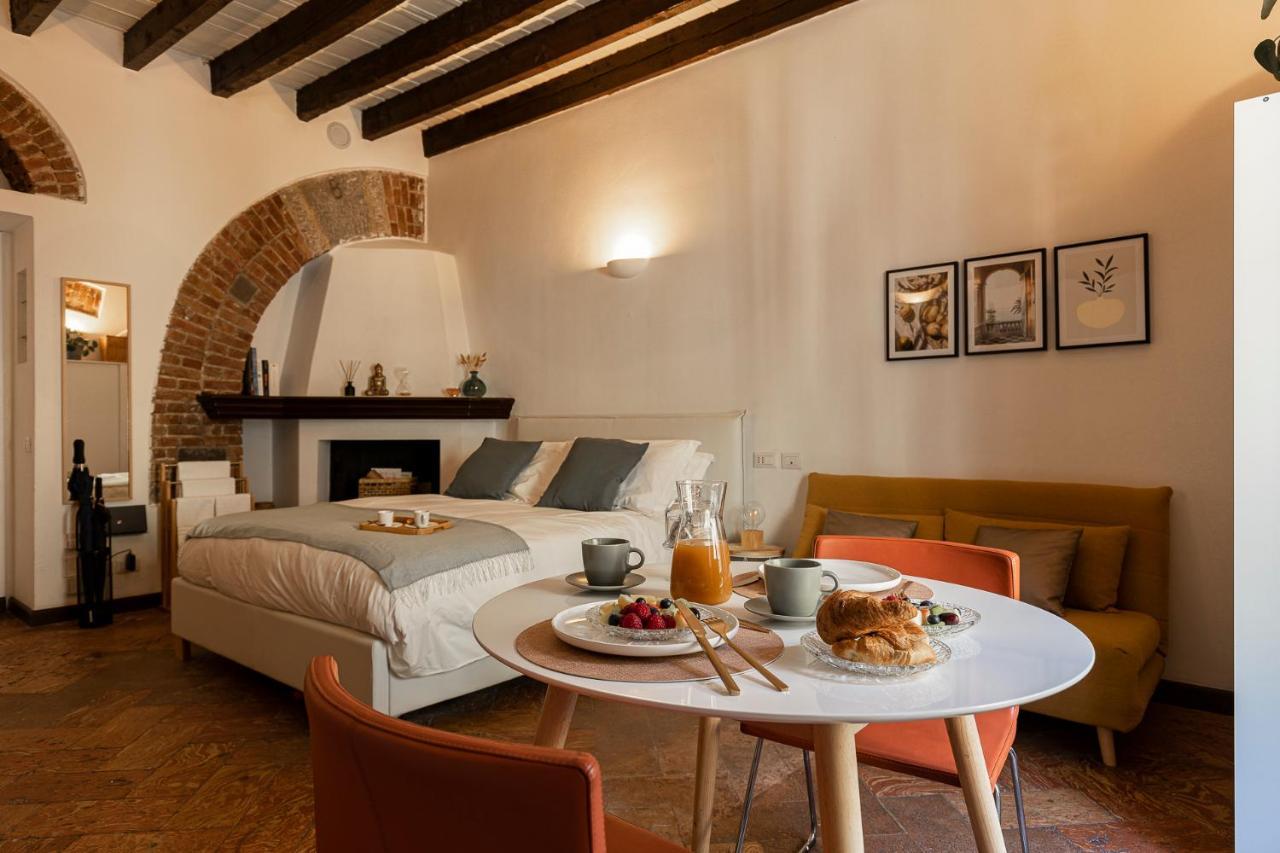 Cozy House In Naviglio Grande - Homy Apartments Milánó Kültér fotó
