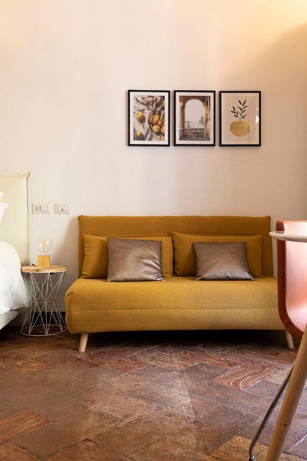 Cozy House In Naviglio Grande - Homy Apartments Milánó Kültér fotó
