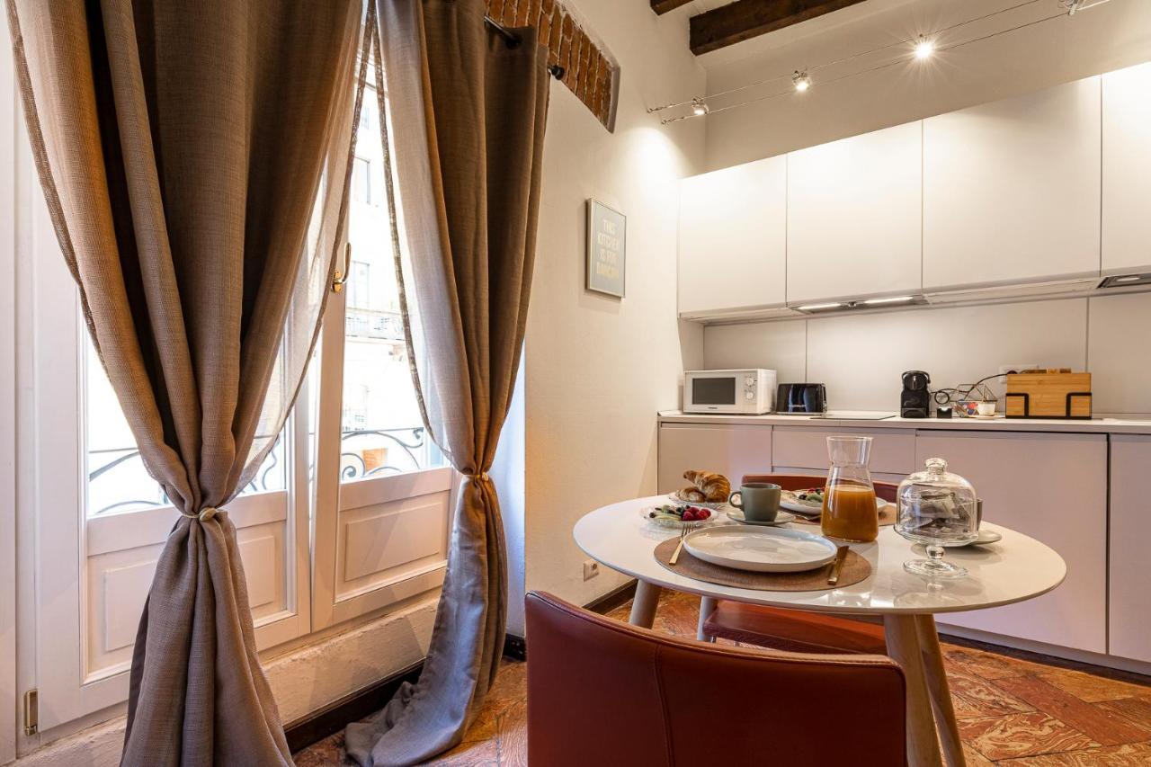 Cozy House In Naviglio Grande - Homy Apartments Milánó Kültér fotó